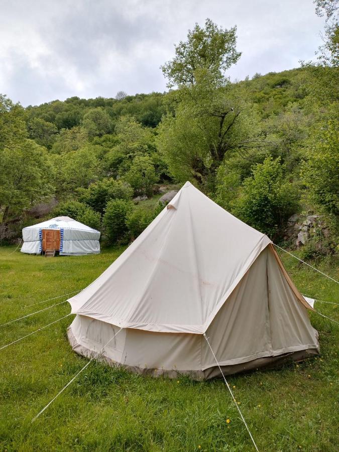 Hotel Tente Style Tepee Confort Latour-de-Carol Zewnętrze zdjęcie